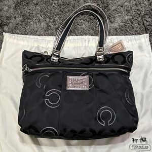 Coach poppy purse